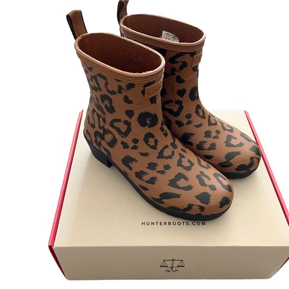 Hunter Original Leopard Print Refined Low Heel Wellies - Picture 6 of 16